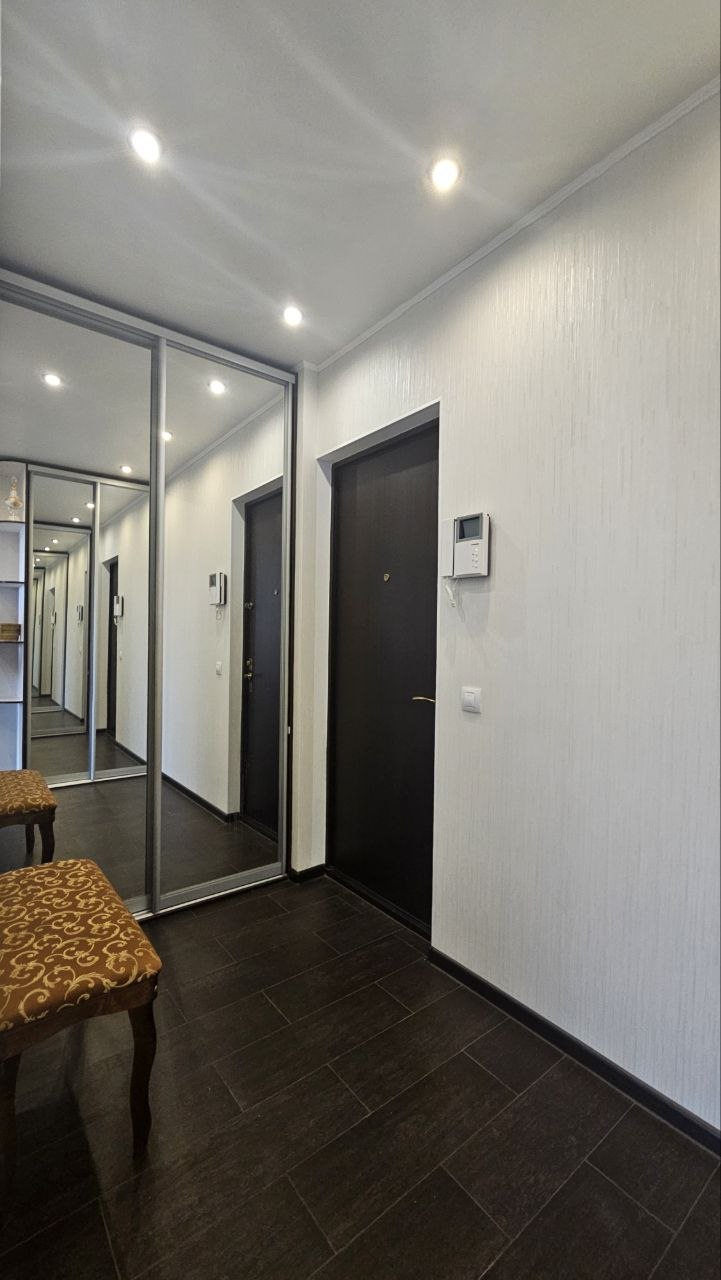 1-комн. квартира, 38 м², 13/17 этаж — фото 1 из 21